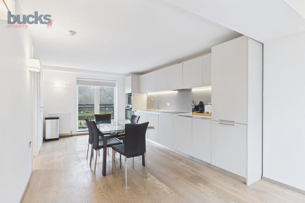 Uplands House, Four Ashes Road, Cryers Hill, HP15 photo 2