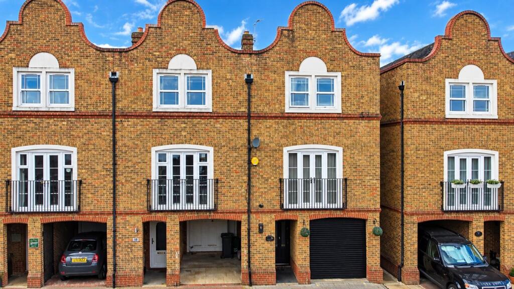 Main image of property: Drywoods, South Woodham Ferrers
