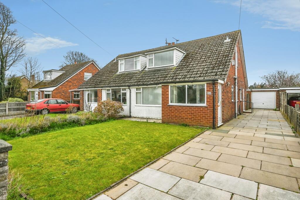 Main image of property: Deansgate Lane, Formby, Liverpool, Merseyside, L37