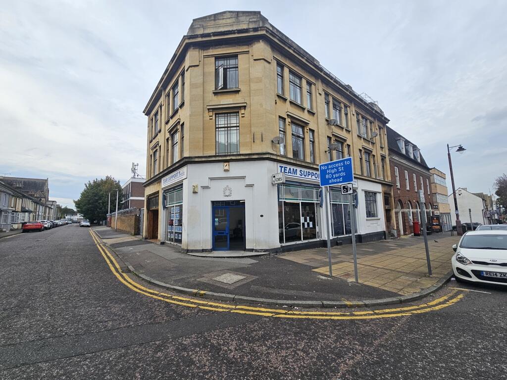 Main image of property: 45 Green Street, Gillingham, Kent, ME7 1AD