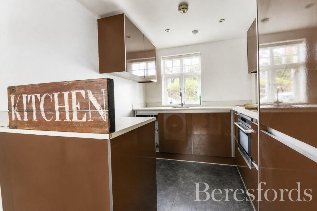 Apartment in Maldon - View 4
