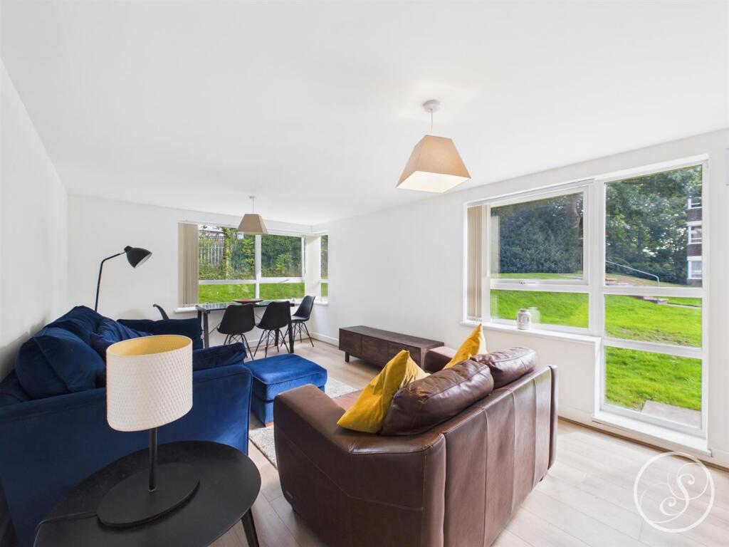 Apartment in Leeds - View 3