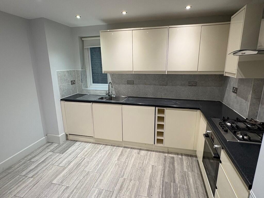 Main image of property: Lindfield Gardens, London, NW3