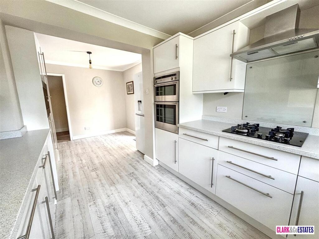 Glebe Corner, Parsonage Way, Woodbury - View 4