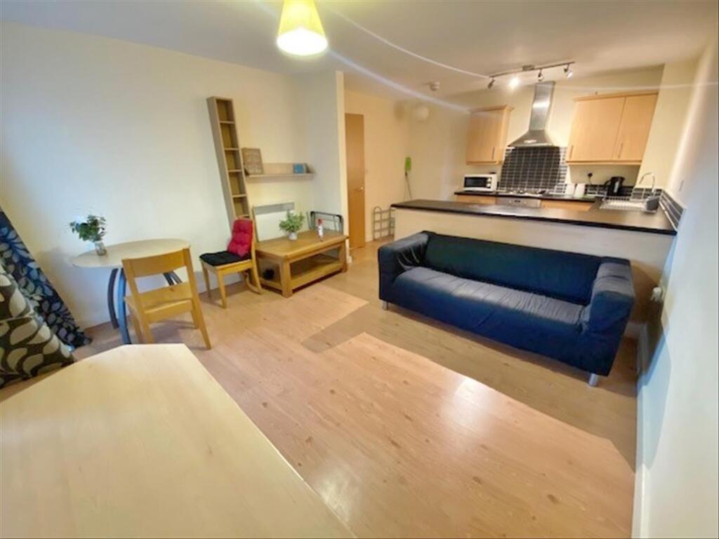 Apartment in Preston, St. Matthew's, Frenchwood - View 2