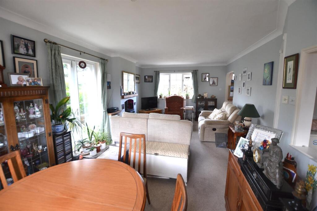 House in Leominster, Herefordshire - View 3