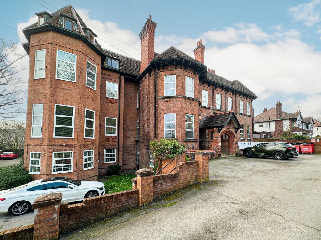 Main image of property: Devonshire Place, Oaklands, CH43