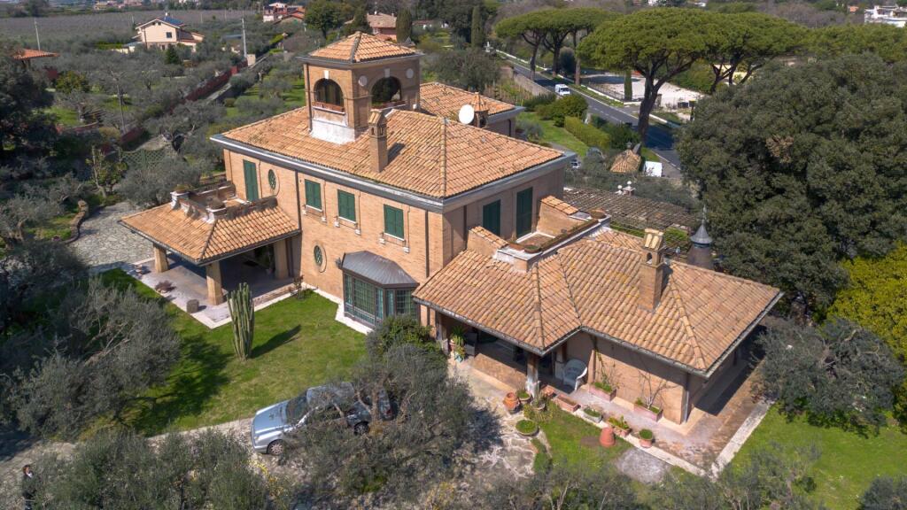 Main image of property: Lazio, Rome, Marino
