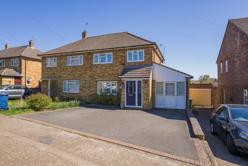 Main image of property: Pomeroy Close, Amersham