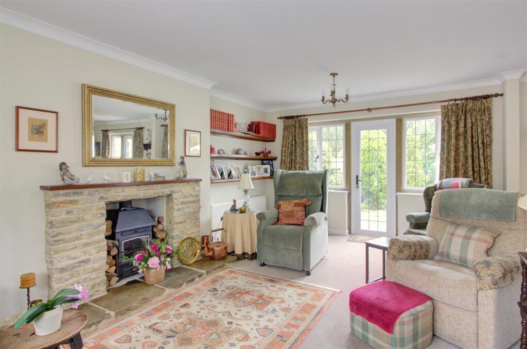 House in Swindon - View 4
