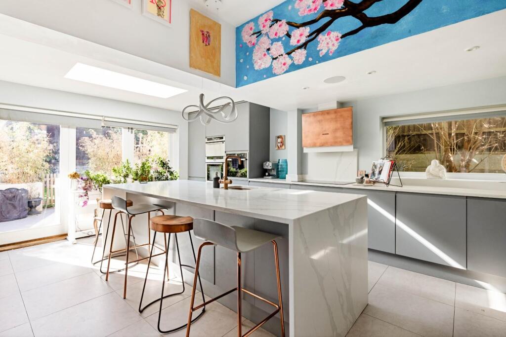 House in London - View 4
