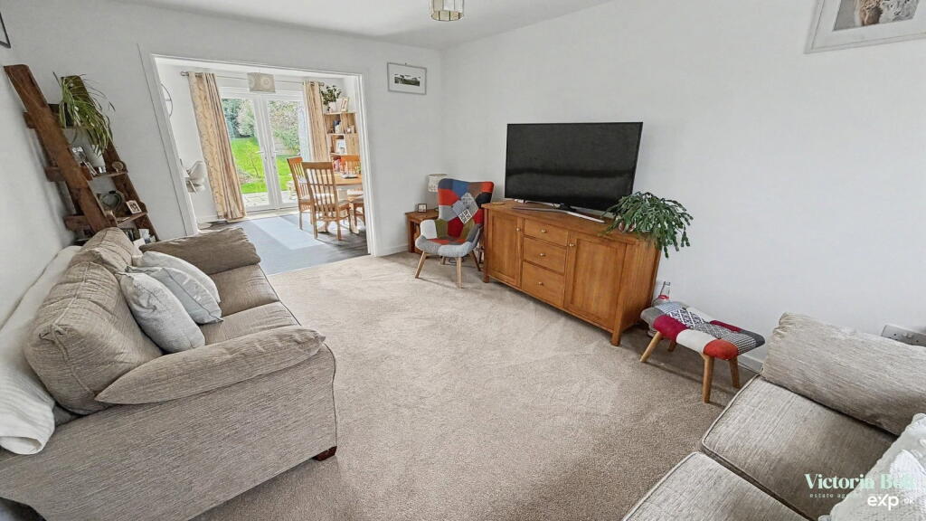 House in Plymouth - View 4