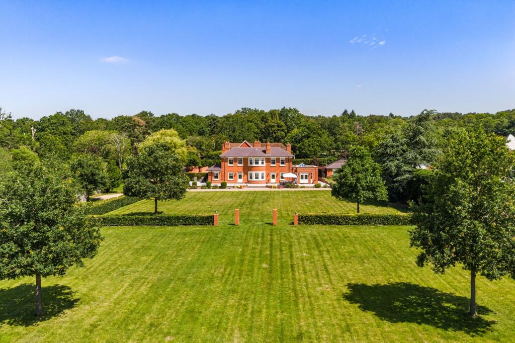 House in Finchampstead - View 5