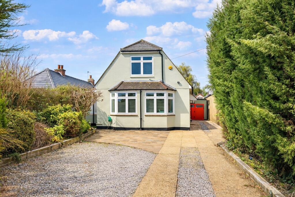 Main image of property: Hawfield Gardens, Park Street, St. Albans, Hertfordshire, AL2