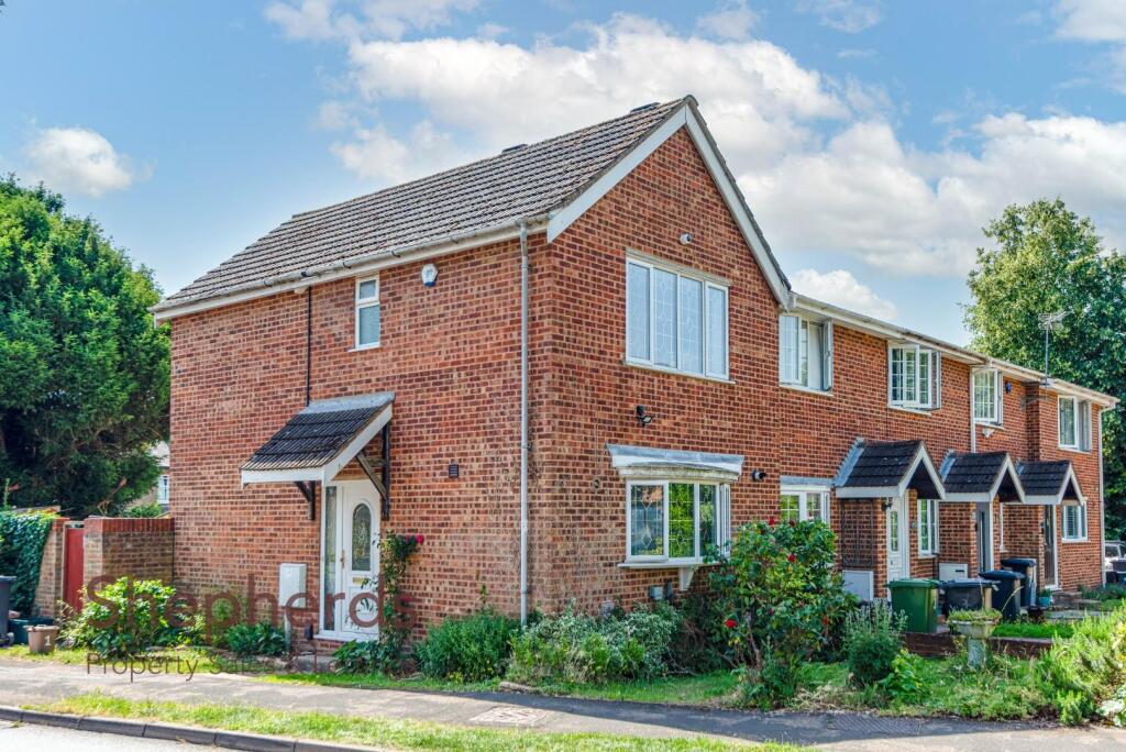 Main image of property: Broomfield Avenue, Broxbourne