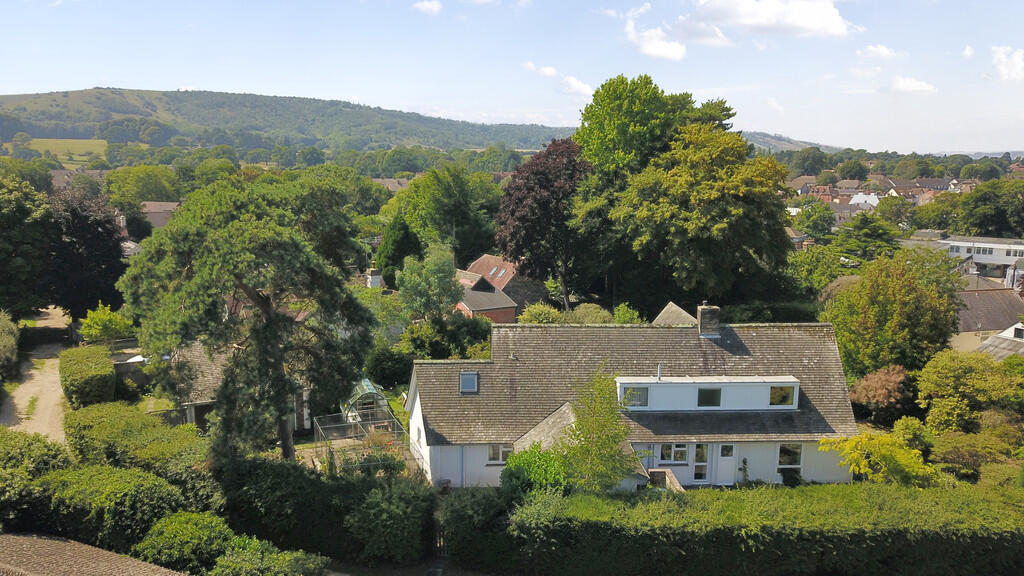 Main image of property: Wisborough Lane, Storrington