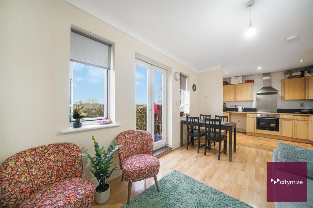 Main image of property: London Road, Romford