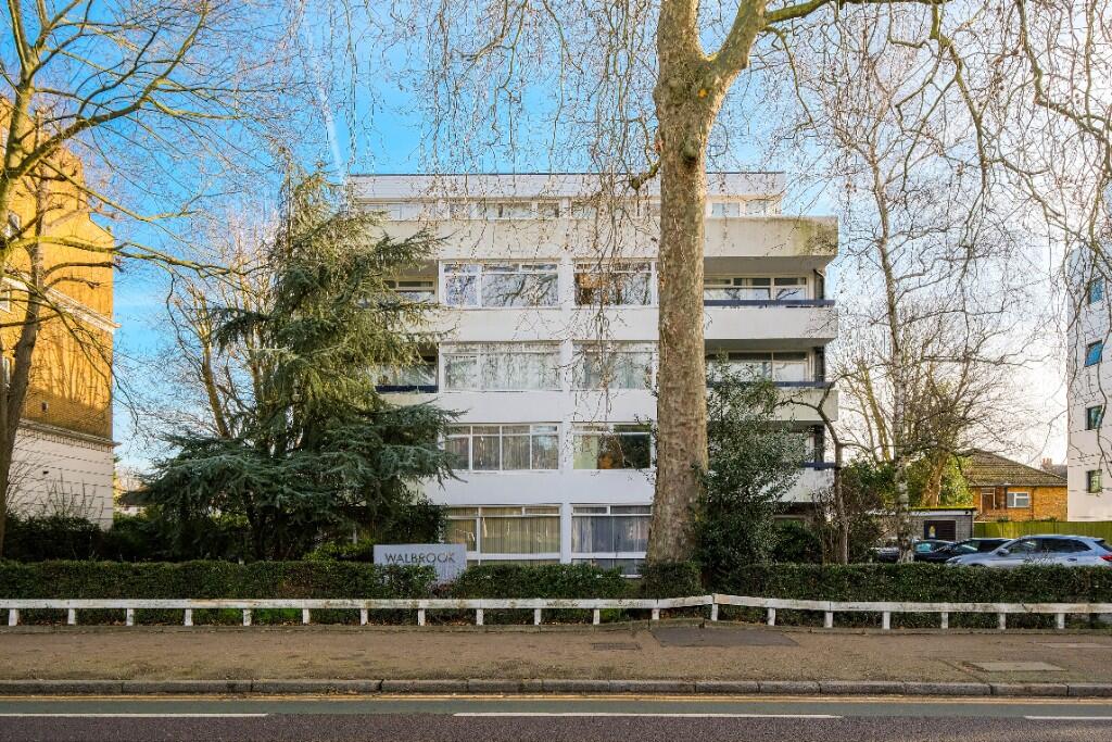 Main image of property: Woodford Road, London, E18