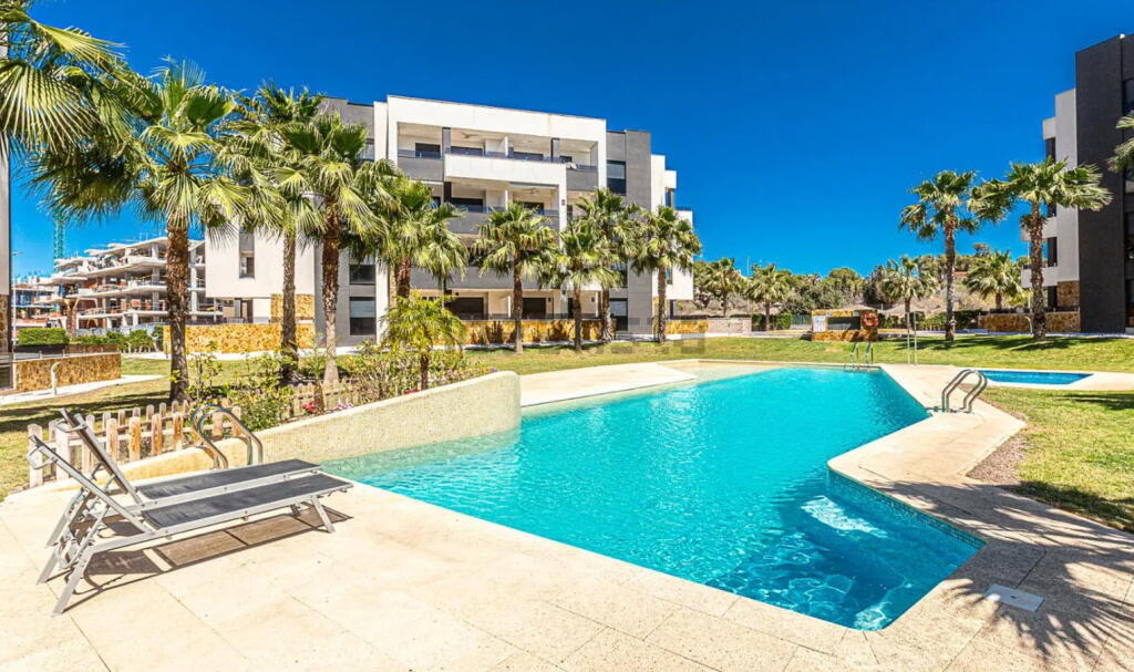 Main image of property: Valencia, Alicante, Villamartin