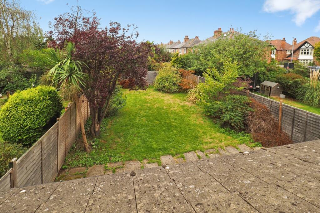 House in Rushcliffe, Abbey Park - View 2