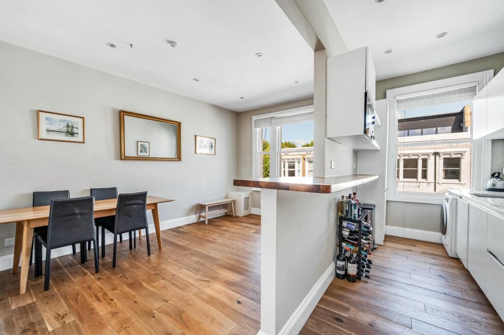 Apartment in London, West Kensington