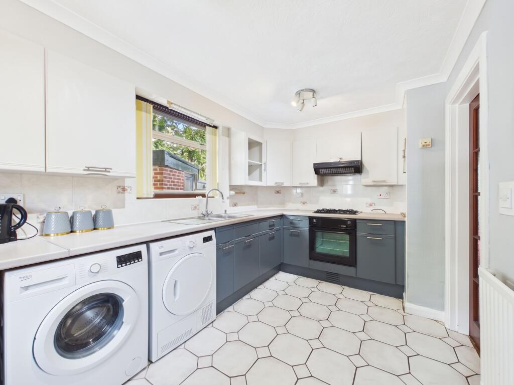Mansfield Road, Sherwood, Nottingam photo 3