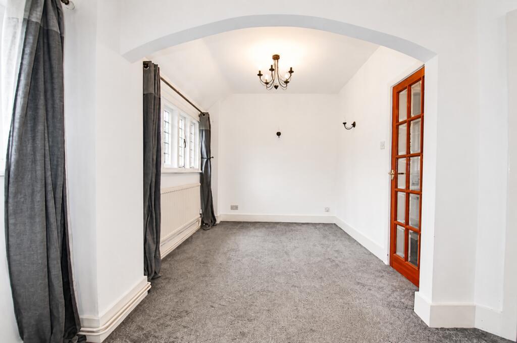 House in Waverley, Ewhurst - View 4