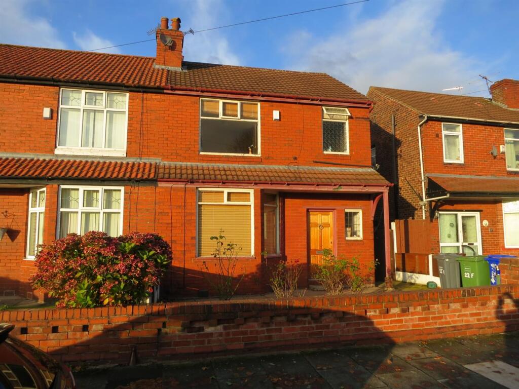 Main image of property: £145pppw, Finchley Road, Fallowfield