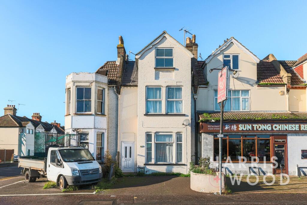 5-bed semi-detached on Old Road, Clacton-On-Sea, Essex, CO15, £230,000