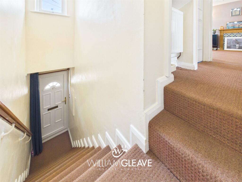 Wepre Court, Connah's Quay, Deeside, Flintshire, CH5 photo 4