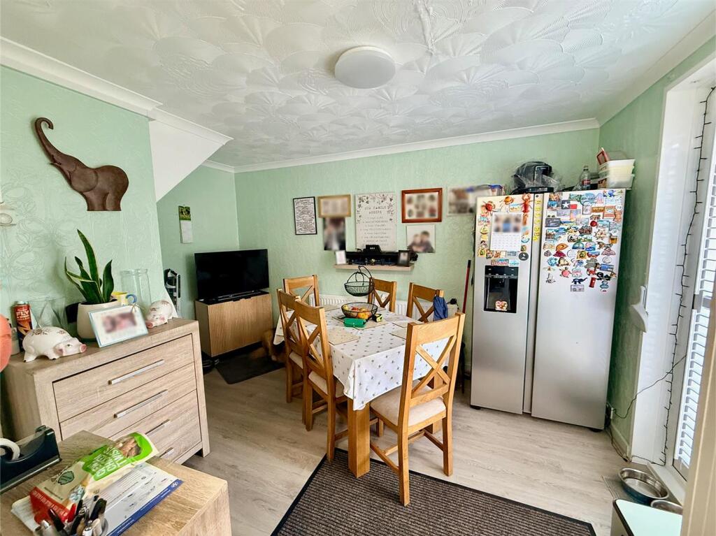 House in Plymouth, Woodford - View 4