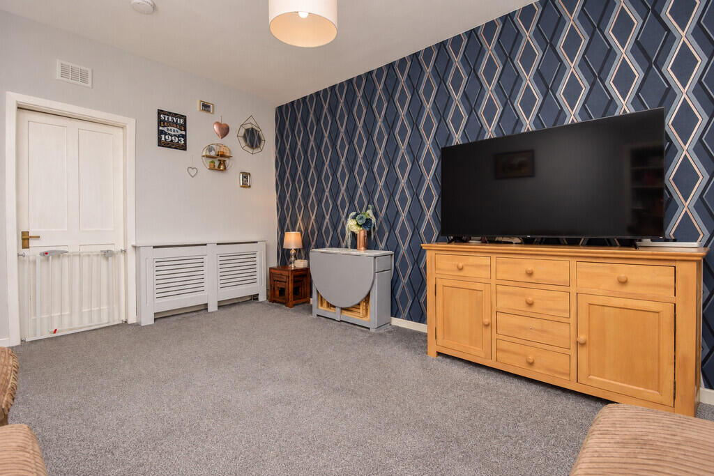 Apartment in Scone, Gannochy - View 5