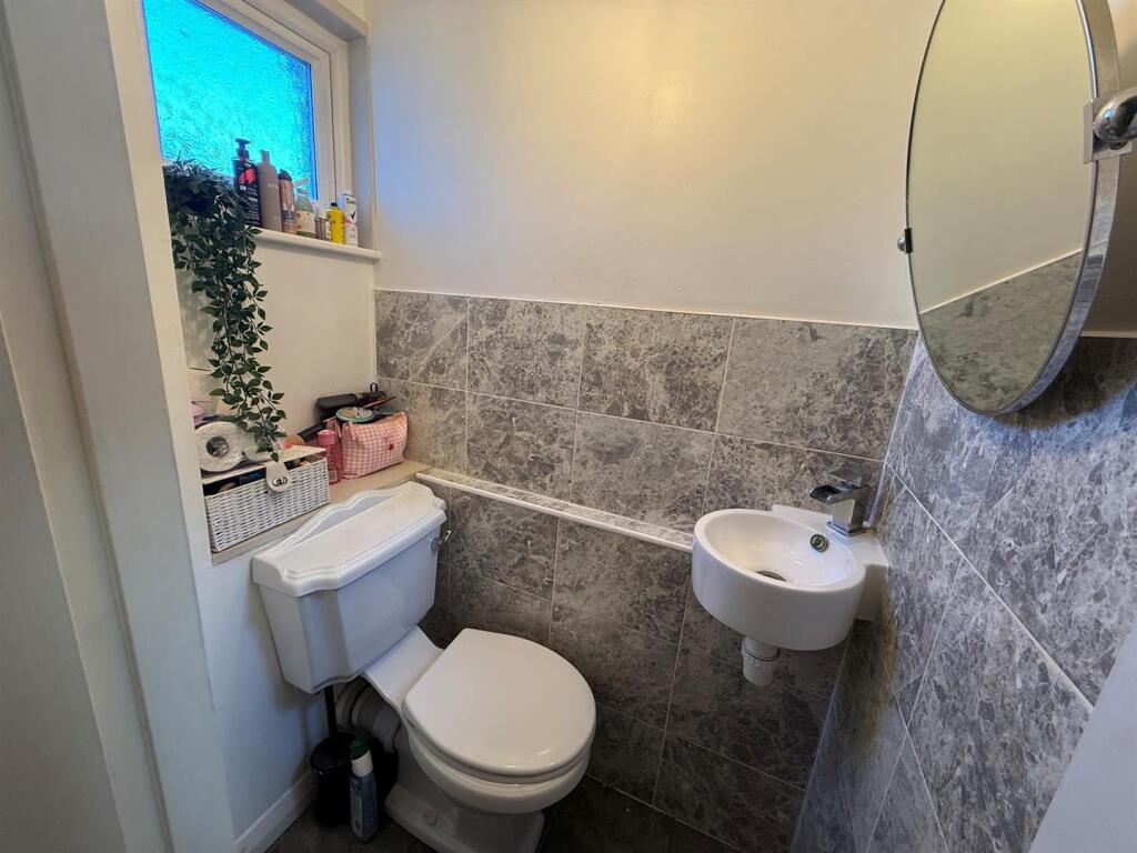 House in Newport, Cwmbran Central - View 5
