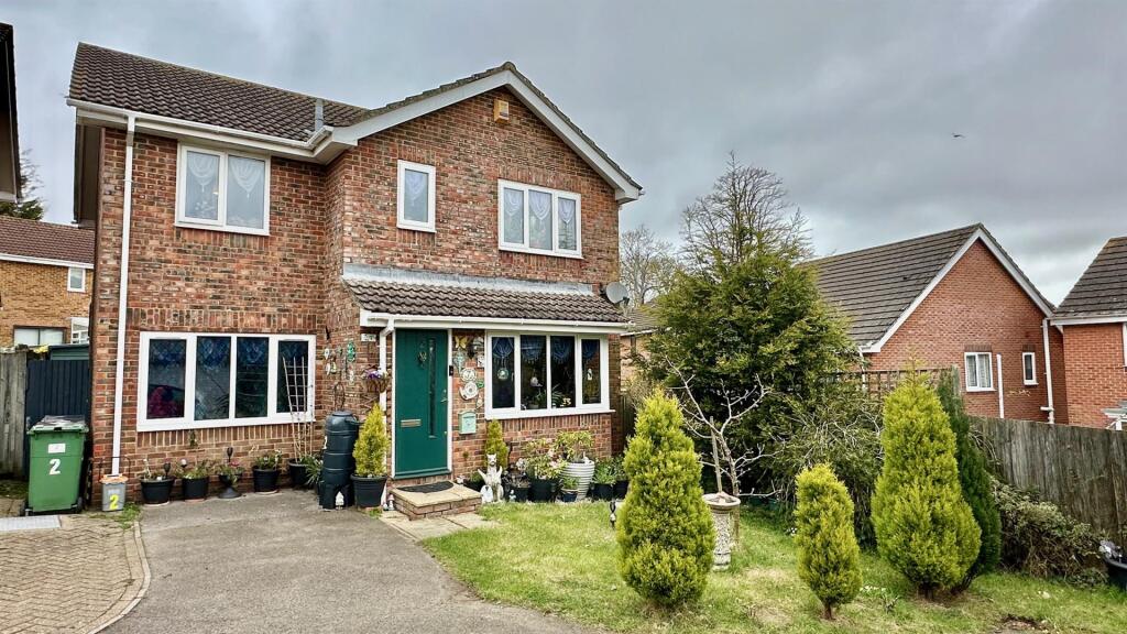 Main image of property: The Populars, Leybourne Gardens, St Leonards On Sea