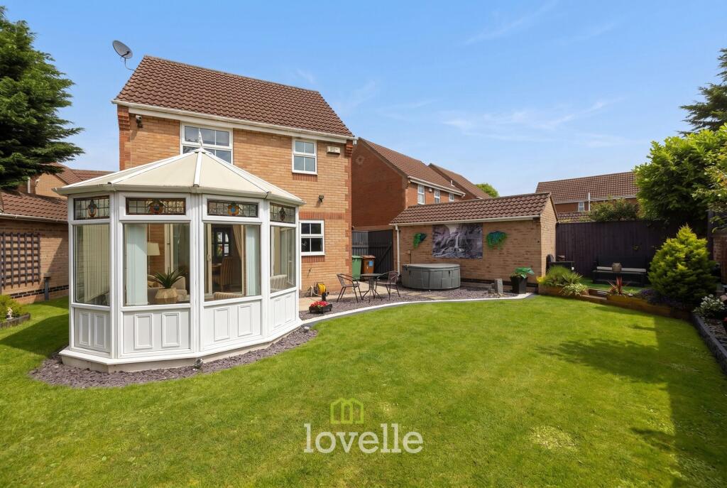 House in Grimsby, Great Coates - View 2
