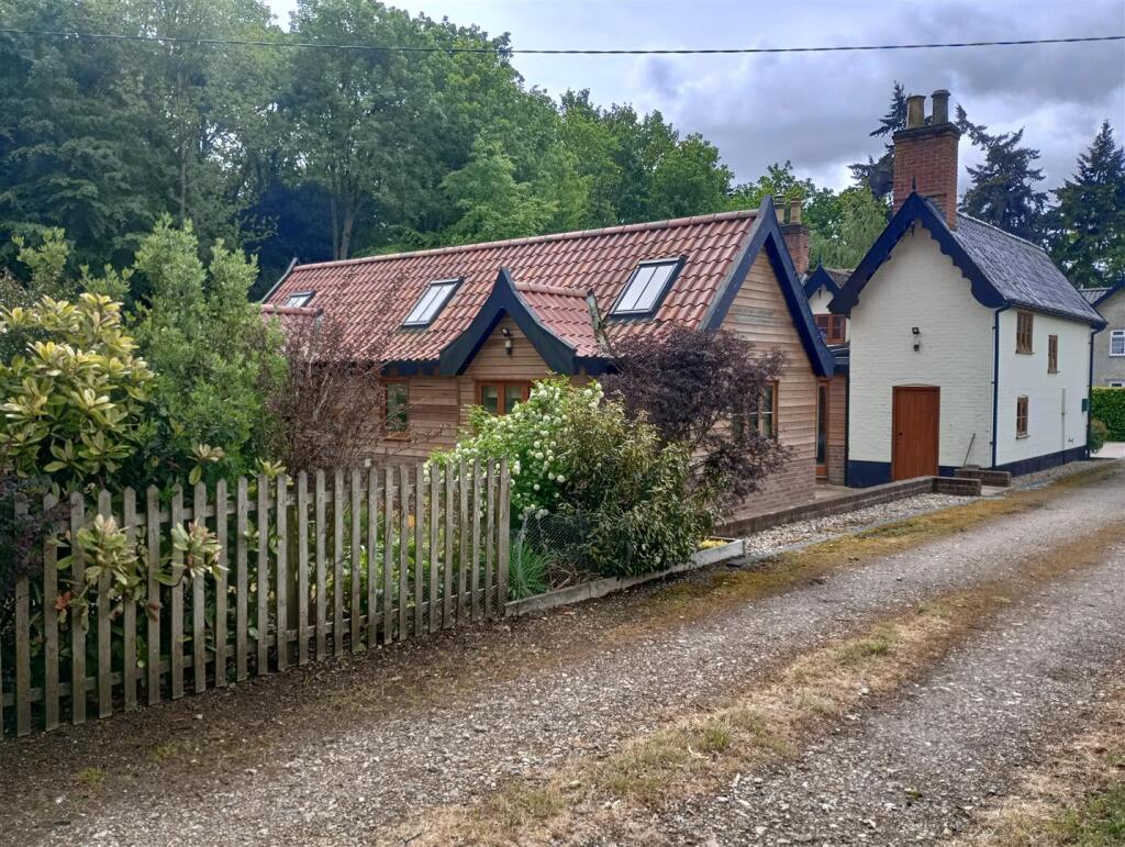 Main image of property: Rouses Cottage, 2 Rouses Lane, Starston