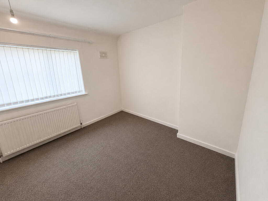 House in Nottingham - View 5
