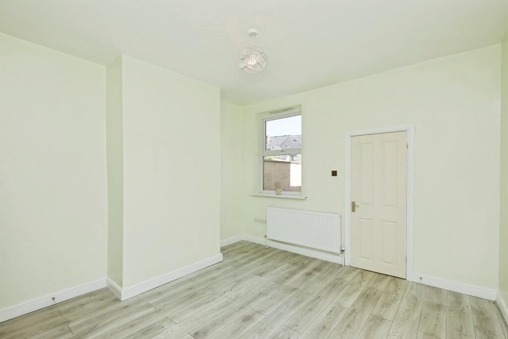 House in Derby - View 5