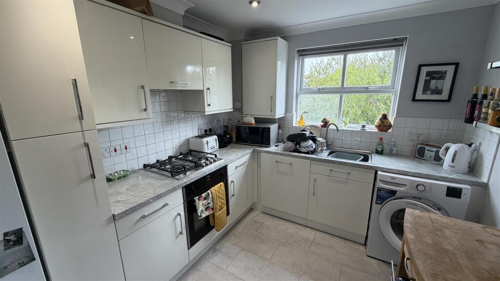 Apartment in Manchester - More