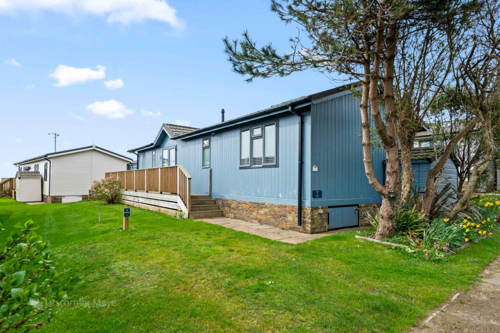 Main image of property: Salcombe Retreat, Salcombe