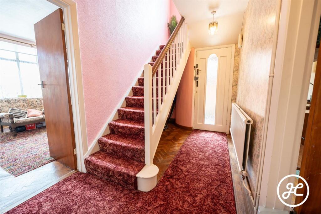 Haygrove Road, Bridgwater, TA6 photo 4