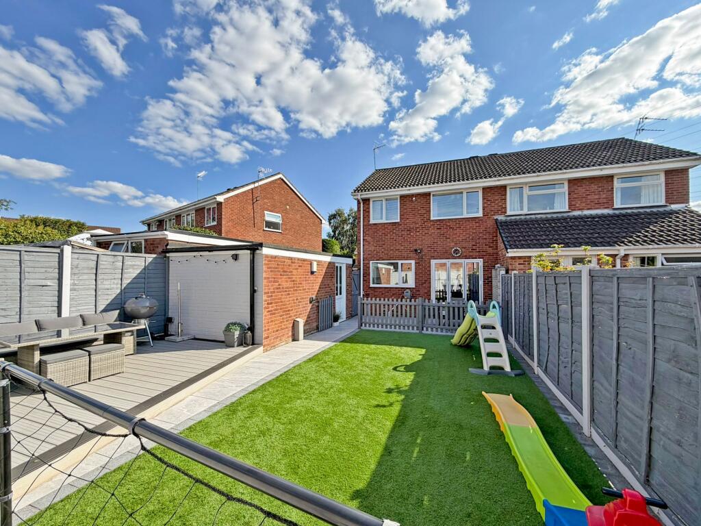 Crane Hollow, Wombourne, WV5 photo 2