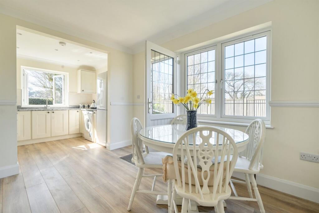 House in Portsmouth - View 2