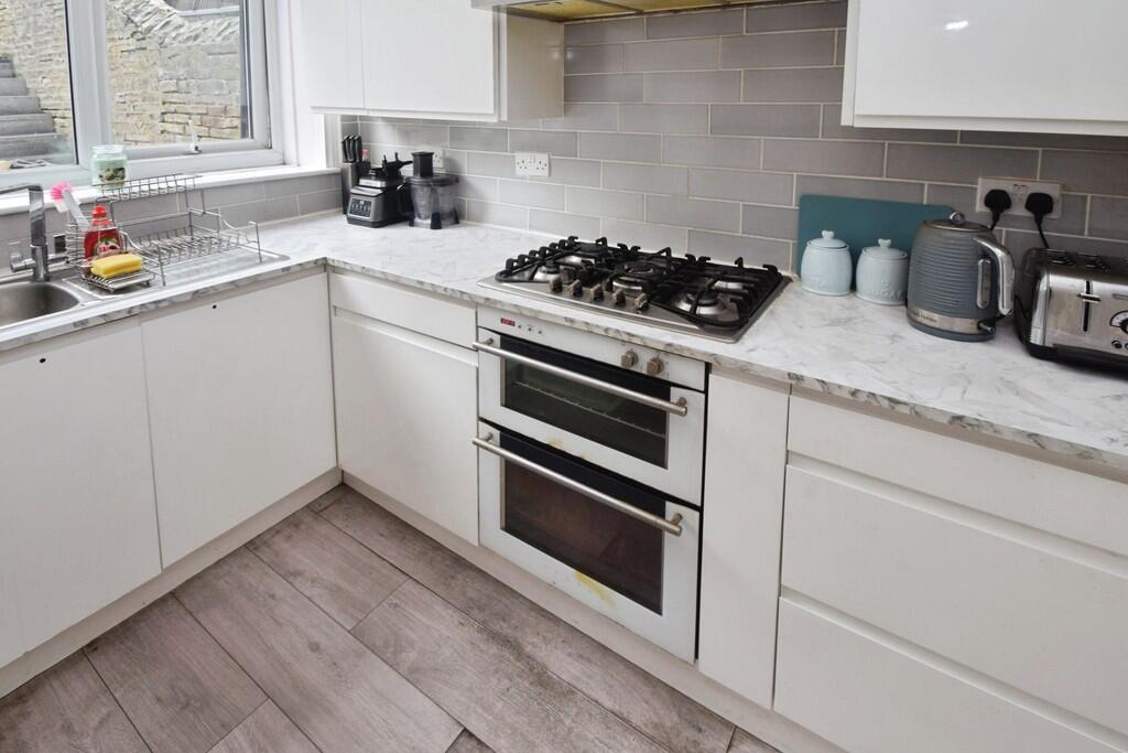 Pearson Lane, Bradford photo 3