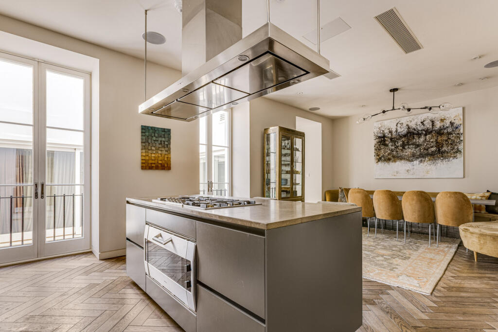 Main image of property: Lancaster Gate, London, W2