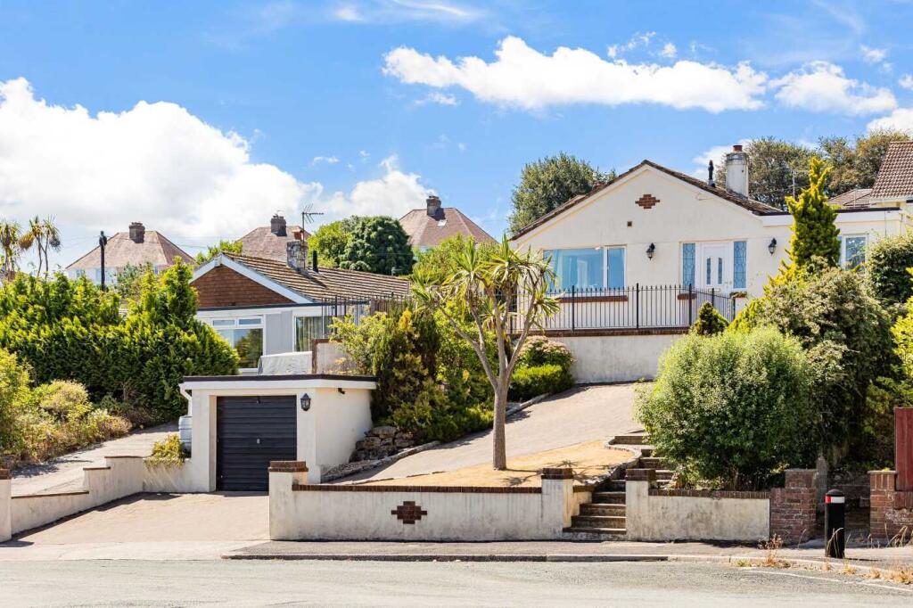 Main image of property: Southfield Avenue, Preston, Paignton, Devon, TQ3 1JX