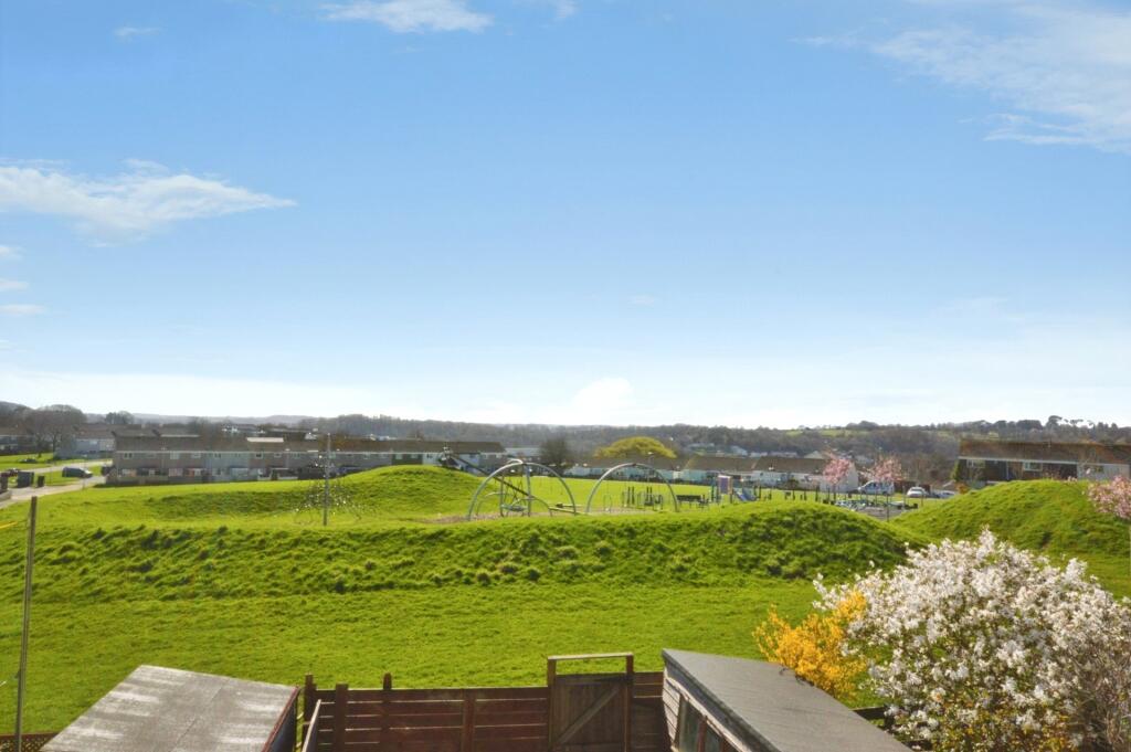 Thurlestone Walk, Plymouth, Devon - View 2