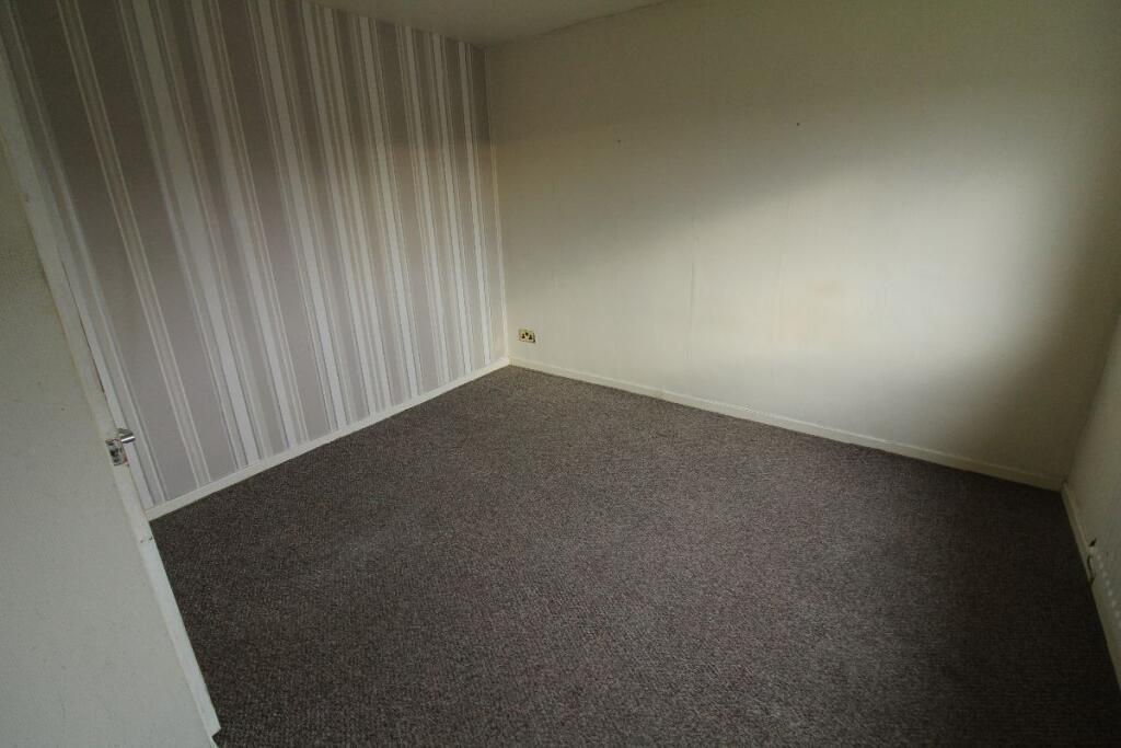 Skipton Close, Newton Aycliffe photo 4