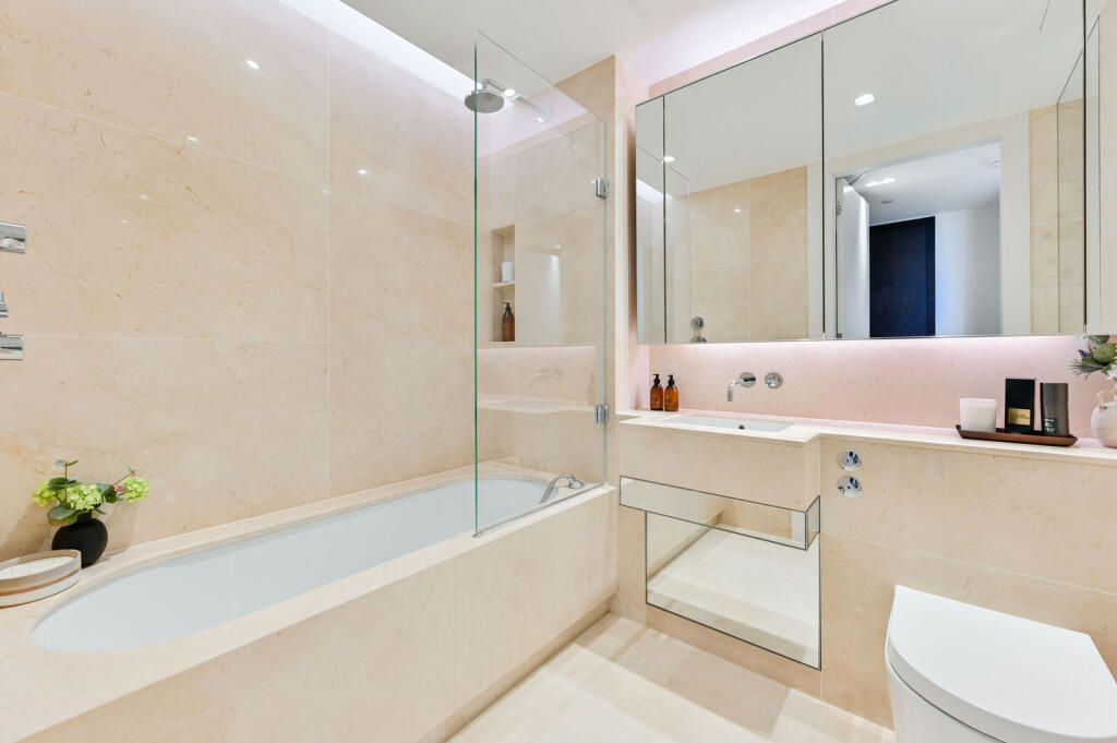 Main image of property: Lillie Square, West Brompton, SW6