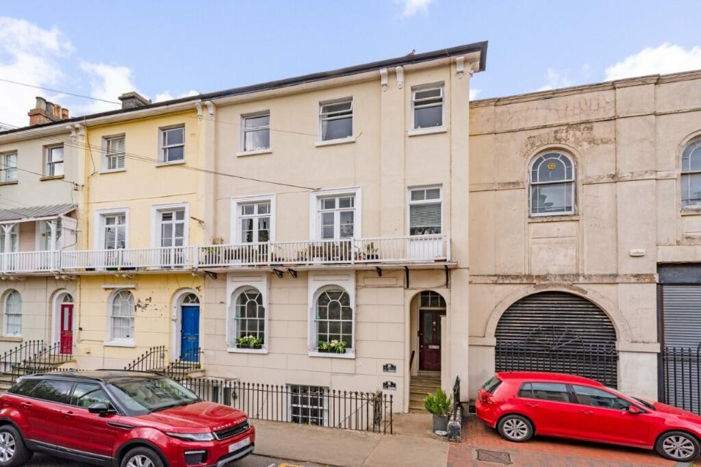 Main image of property: York Road, Tunbridge Wells, Kent, TN1